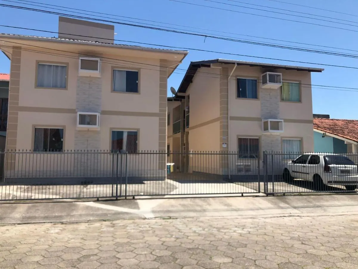 Florianópolis Apartamento Em Floripa -Muito Proximo Ao Aeroporto ברזיל